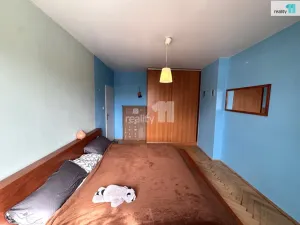 Pronájem bytu 2+kk, Praha - Hloubětín, Mochovská, 54 m2