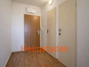 Pronájem bytu 1+kk, Orlová - Lutyně, Masarykova třída, 26 m2