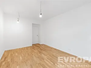 Pronájem bytu 2+kk, Praha - Michle, Magistrů, 57 m2