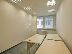 Pronájem kanceláře, Praha - Chodov, Roztylská, 650 m2
