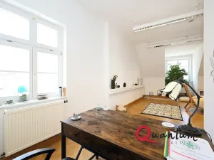 Pronájem kanceláře, Praha - Hradčany, Loretánské náměstí, 28 m2
