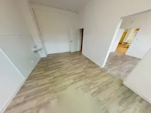 Pronájem ordinace, Ostrava - Poruba, Francouzská, 87 m2