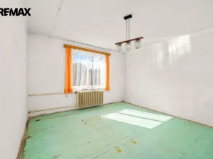 Prodej bytu 3+1, Pelhřimov - Lipice, 78 m2