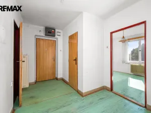 Prodej bytu 3+1, Pelhřimov - Lipice, 78 m2