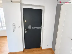 Pronájem bytu 3+1, Děčín - Děčín II-Nové Město, Wolkerova, 70 m2