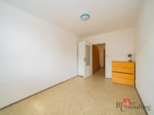 Prodej bytu 2+kk, Praha - Stodůlky, Bašteckého, 43 m2