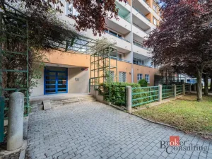 Prodej bytu 2+kk, Praha - Stodůlky, Bašteckého, 43 m2