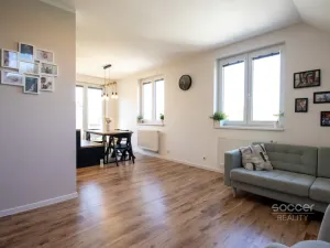 Prodej bytu 4+kk, Zápy, 83 m2