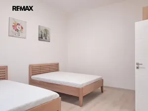 Pronájem bytu 3+kk, Praha - Žižkov, Hartigova, 65 m2