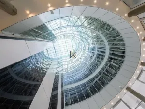 Pronájem kanceláře, Praha - Smíchov, Plzeňská, 265 m2