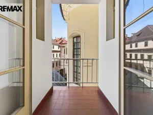 Pronájem bytu 3+1, Praha - Staré Město, Staroměstské náměstí, 130 m2