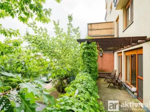 Pronájem bytu 2+kk, Praha - Smíchov, Na Císařce, 49 m2