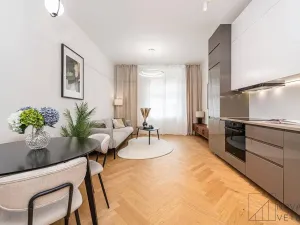 Prodej bytu 2+kk, Praha - Holešovice, Dělnická, 51 m2