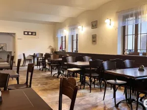 Pronájem restaurace, Praha, Nad Kolčavkou, 402 m2