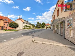 Pronájem obchodního prostoru, Jesenice, Budějovická, 52 m2