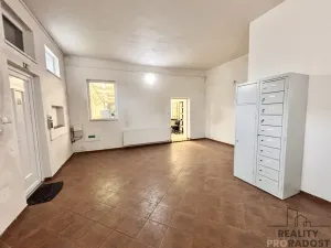 Prodej komerční nemovitosti, Šternberk, Svatoplukova, 244 m2