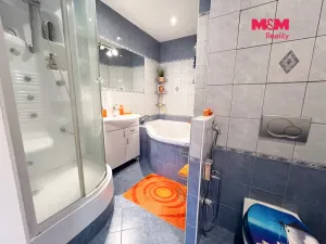Prodej bytu 3+1, Chomutov, Svahová, 68 m2