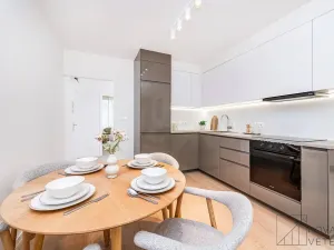 Prodej bytu 4+kk, Praha - Strašnice, Pod strání, 70 m2