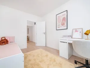 Prodej bytu 4+kk, Praha - Strašnice, Pod strání, 70 m2