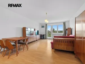 Pronájem bytu 2+kk, Plzeň, Waltrova, 62 m2