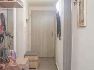 Prodej bytu 2+1, Pardubice - Zelené Předměstí, Češkova, 64 m2
