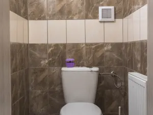 Prodej bytu 2+1, Pardubice - Zelené Předměstí, Češkova, 64 m2