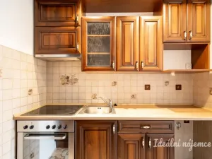 Pronájem bytu 2+kk, Praha, Na Komořsku, 45 m2