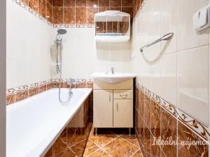 Pronájem bytu 2+kk, Praha - Komořany, Na Komořsku, 45 m2