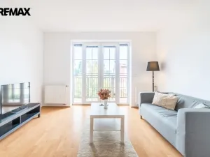 Prodej bytu 2+kk, Vestec, Ve Stromkách, 45 m2
