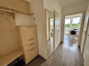 Prodej bytu 2+kk, Praha - Hostavice, U Hostavického potoka, 50 m2