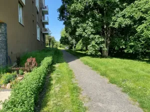 Prodej garážového stání, Praha, V jehličí, 12 m2