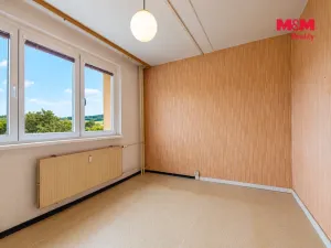 Prodej bytu 3+1, Cvikov - Cvikov II, Sídliště, 76 m2