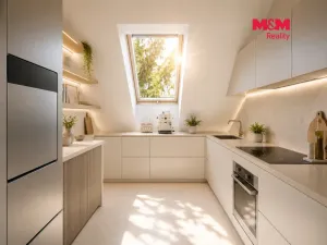 Prodej bytu 3+kk, Praha, Stochovská, 80 m2