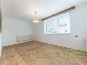 Prodej rodinného domu, Sedlčany, Seifertova, 204 m2