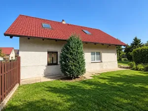 Pronájem bytu 2+kk, Bříství, 45 m2