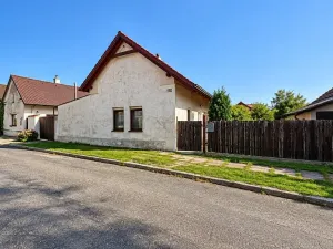 Pronájem bytu 2+kk, Bříství, 45 m2