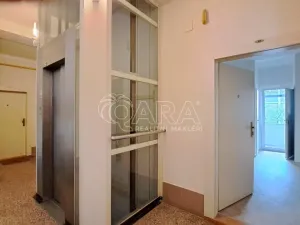 Pronájem bytu 2+kk, Praha - Holešovice, Komunardů, 49 m2