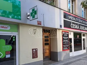 Pronájem bytu 2+kk, Praha - Holešovice, Komunardů, 49 m2