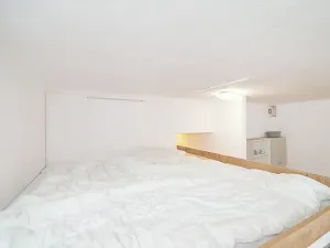 Pronájem bytu 1+kk, Praha - Žižkov, Fibichova, 32 m2