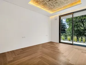 Prodej bytu 4+kk, Praha - Holešovice, Komunardů, 181 m2