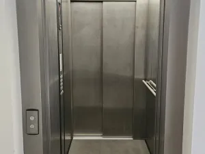 Pronájem bytu 3+kk, Praha - Libeň, Kovanecká, 76 m2