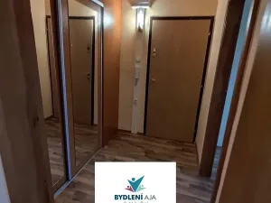 Prodej bytu 4+1, Teplice, Pod školou, 76 m2