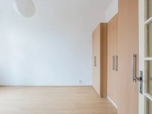 Pronájem bytu 2+kk, Praha - Nové Město, Novomlýnská, 57 m2