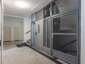 Pronájem bytu 2+kk, Praha - Nové Město, Novomlýnská, 57 m2