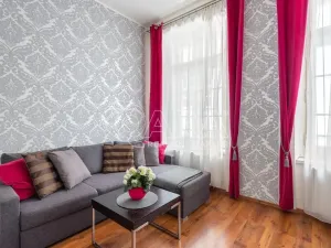 Pronájem bytu 1+kk, Praha - Nové Město, Růžová, 39 m2