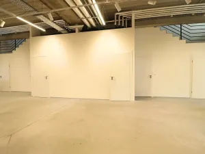 Pronájem obchodního prostoru, Brno, Heršpická, 529 m2
