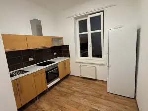 Pronájem bytu 2+1, Praha - Michle, Nuselská, 55 m2