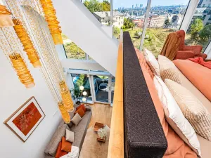 Pronájem bytu 3+kk, Praha - Smíchov, Kobrova, 173 m2