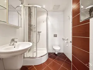 Pronájem bytu 5+kk, Praha - Záběhlice, Mattioliho, 122 m2