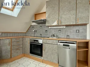 Pronájem bytu 3+kk, Brno - Královo Pole, Högrova, 109 m2